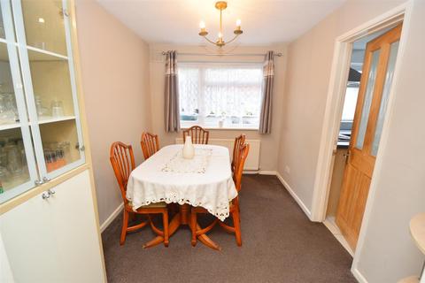 3 bedroom semi-detached house for sale - Whitley Close, Leicester