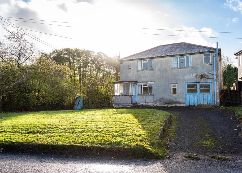 Holly Cottage, Wolverhampton Road, Pattingham 3 bed detached house £