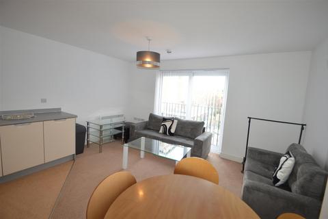 2 bedroom flat for sale, Slater House, Salford M5