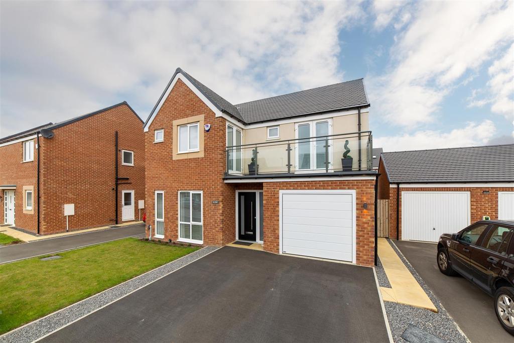 Ringlet Drive, Great Park, Newcastle... 4 bed detached house £375,000