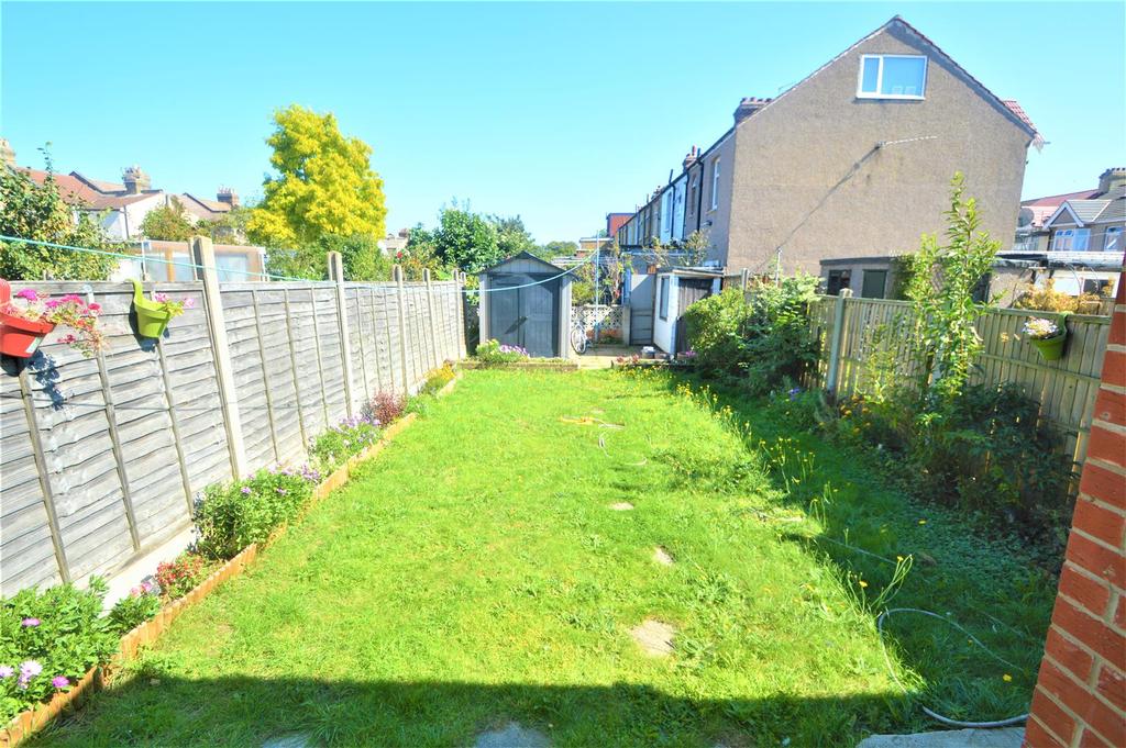 Gordon Road, Ilford IG1 £500 CASH... 3 bed terraced house £500,000