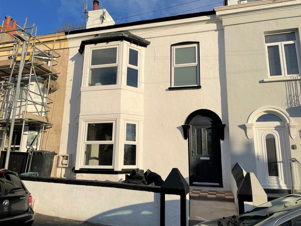 Ty Gwyn Road, Great Orme, Llandudno 4 bed terraced house £270,000