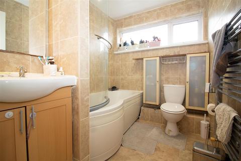 3 bedroom end of terrace house for sale - Bodmin Close, Wallsend