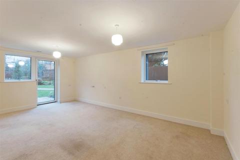 2 bedroom apartment for sale, 582-592 Wellingborough Road, Northampton