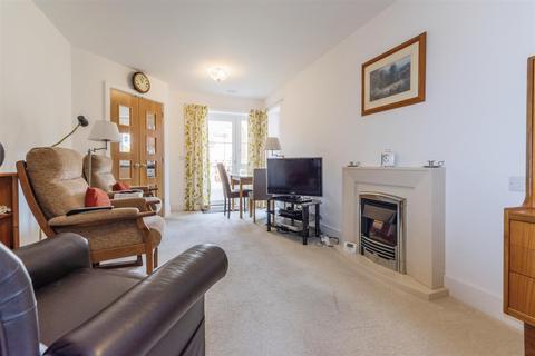 2 bedroom apartment for sale - Park House, Old Park Road, Hitchin