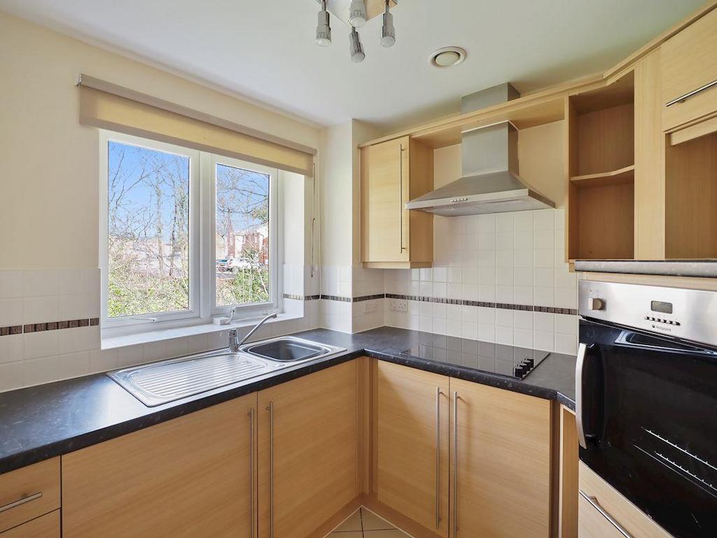 Kitchen.JPG