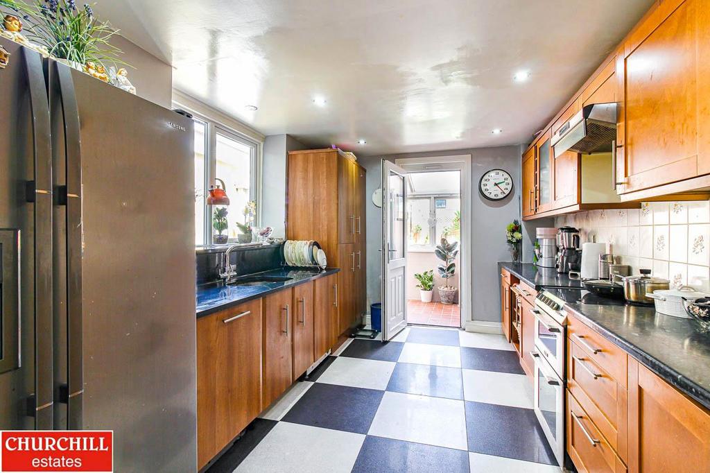 Kitchen.jpg