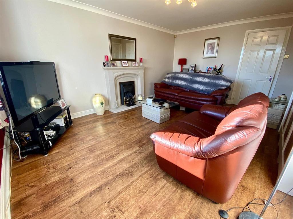 Water royd lane 35b lounge 2.jpg
