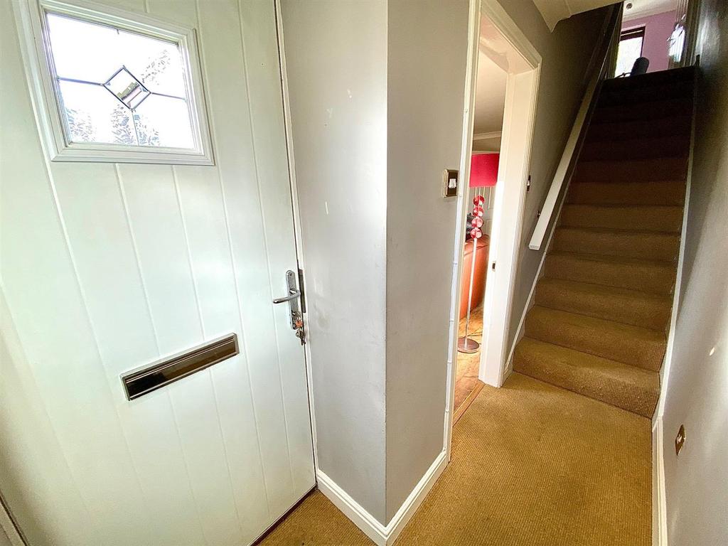 Water royd lane 35b ent.jpg