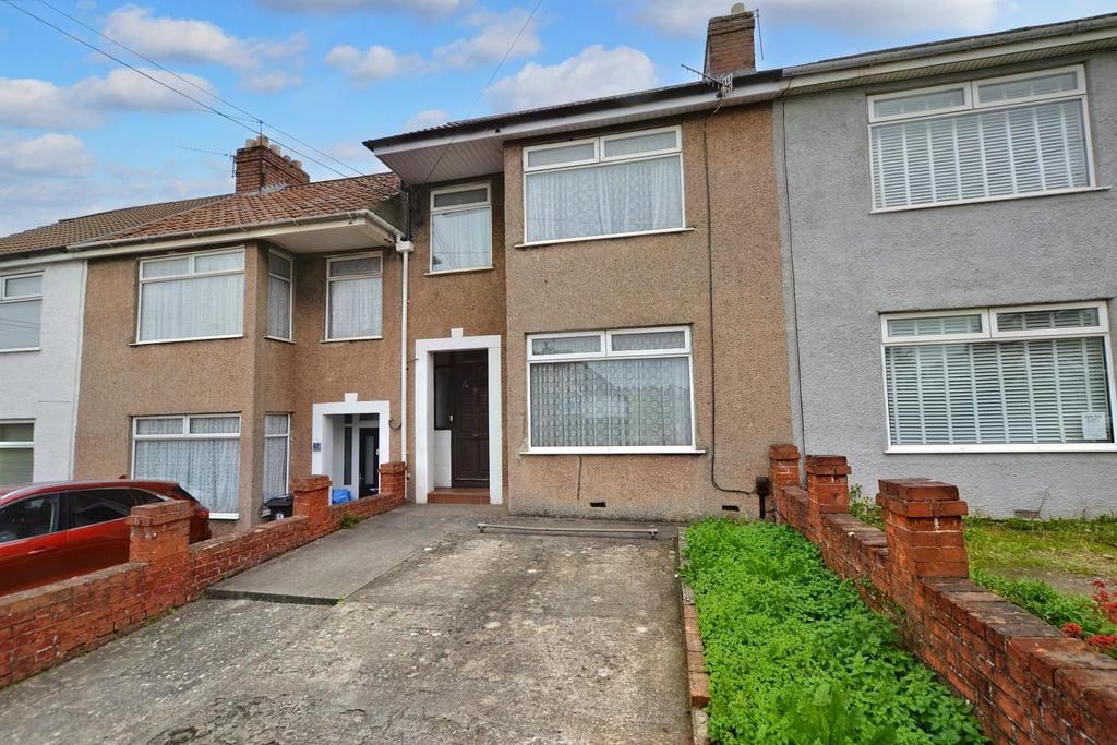 Headley Lane, Headley Park, Bristol... 3 bed terraced house £1,300