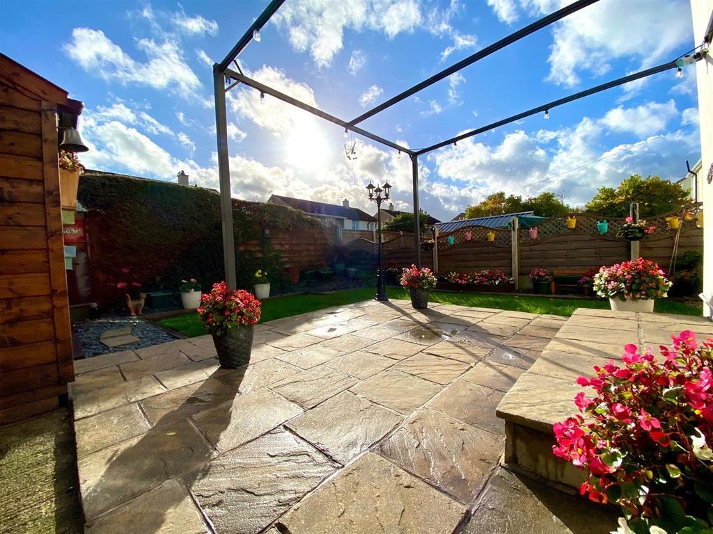 Garden2.jpg
