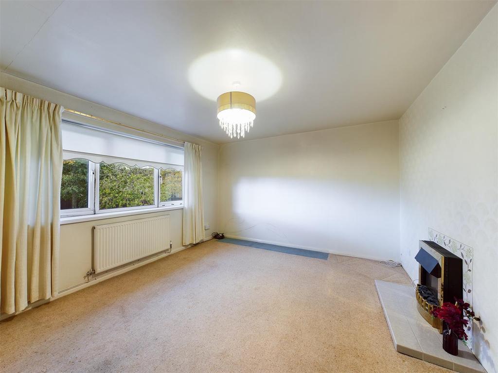 Rhosnesni Lane, Wrexham 2 bed flat £110,000
