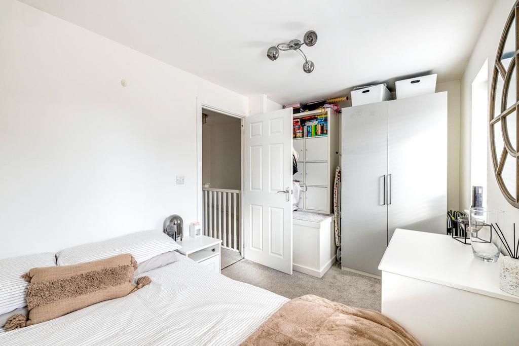 12 Lobelia Road 16.jpg