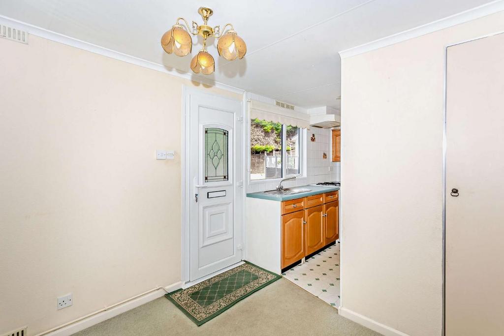 8516763-interior14-800.jpg