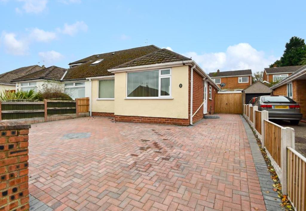 Grenville Drive, Pensby, Wirral 2 bed semidetached bungalow £220,000