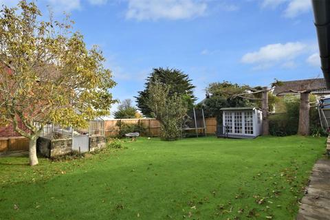 3 bedroom detached bungalow for sale - Old Seaview Lane, Seaview, PO34 5BD