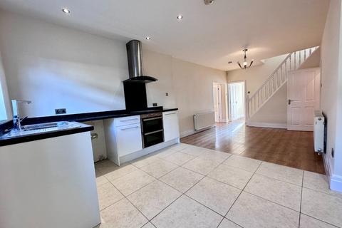 7 Doris Avenue, Bolton, BL2 6DB