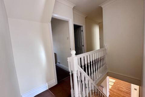 7 Doris Avenue, Bolton, BL2 6DB