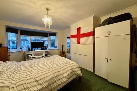 4 bedroom semi-detached house to rent, Stapleton Road, Headington, Oxford, Oxfordshire, OX3