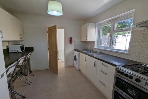 4 bedroom terraced house to rent, Hurst Street, Oxford, Cowley, Oxfordshire, OX4