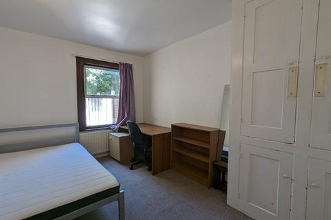 undefined, Hurst Street, Oxford, Cowley, Oxfordshire, OX4
