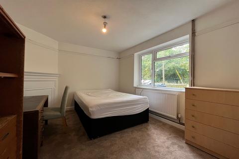 4 bedroom terraced house to rent, Old Road, Headington, Oxford, OX3