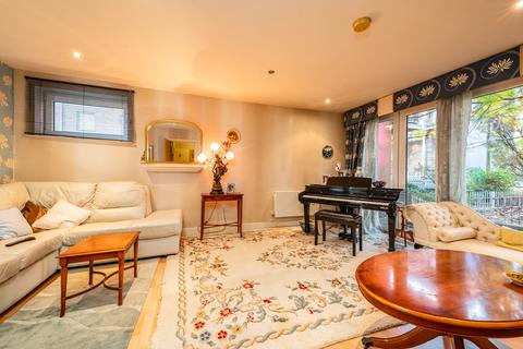 28 Cubitt Way, Peterborough, PE2 9NG