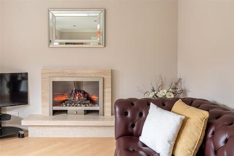 17 Bishopdale Drive, Collingham, Wetherby, LS22 5LP