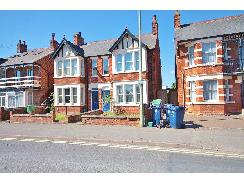 Windmill Road, Headington, Oxford, Oxford, OX3 4 bed semidetached house £2,300 pcm (£531 pw)