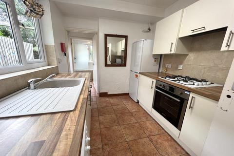 4 bedroom terraced house to rent, Hawkins Street, Cowley, Oxford, Oxford, OX4