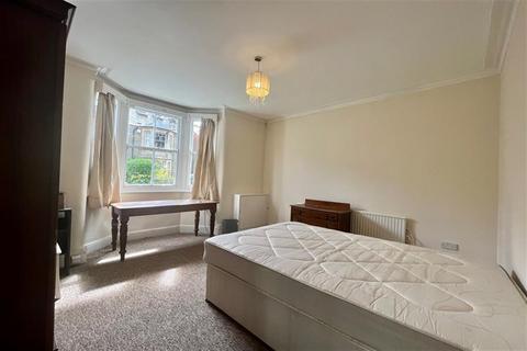 4 bedroom semi-detached house to rent, Bartlemas Road, Cowley, Oxford, Oxford, OX4