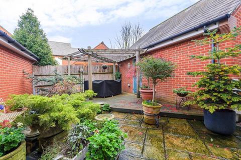 46 Compton Way, Sherfield On Loddon, Hook, RG27 0SQ