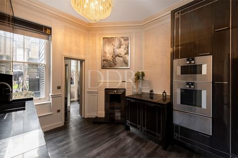 3 bedroom apartment for sale - Carlisle Street, London, W1D