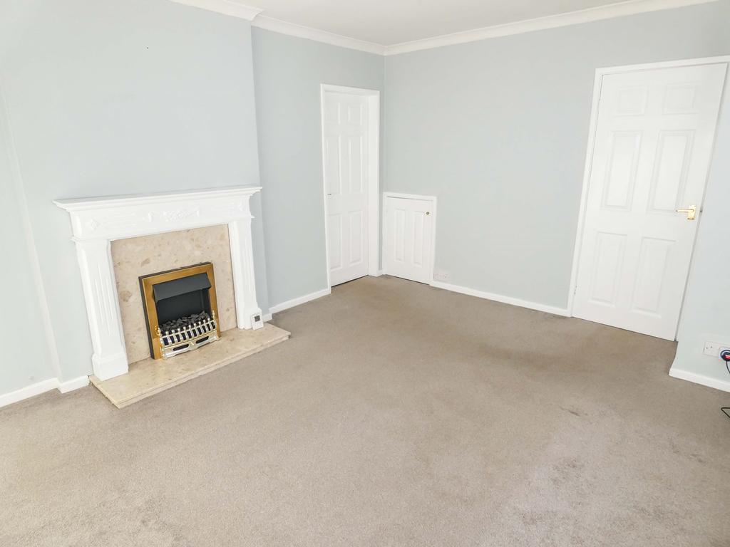 Broomlee, Ashington, Northumberland, NE63 9NZ 3 bed terraced house £