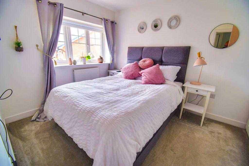 Bedroom 1 (Double)