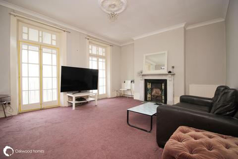 4 bedroom terraced house for sale, Royal Road, Ramsgate