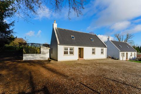 5 bedroom detached house to rent, Burntshields Road, Kilbarchan