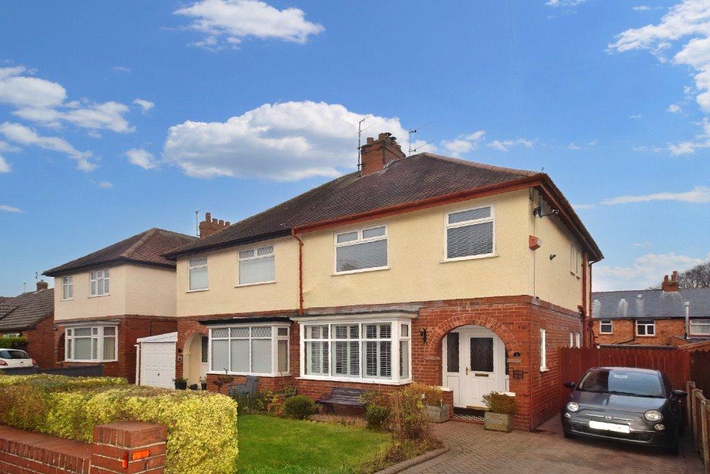 Newlands Avenue, Scarborough, North Yorkshire, YO12 3 bed semidetached