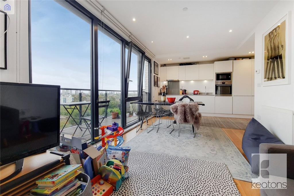 Living Room/Kitchen