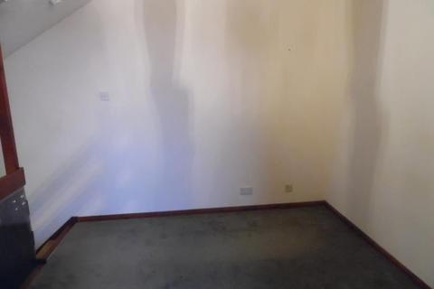 1 bedroom terraced house to rent, Hampstead Avenue, Clacton On Sea, Essex, CO16 7HE