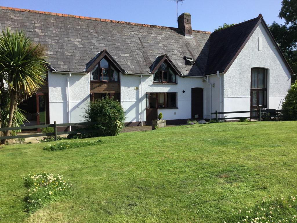 The Old School House, Knelston, Gower, Swansea SA3 1AR 4 bed semi