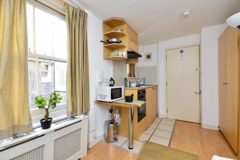 Studio to rent, Fairholme Road, West Kensington, London, W14