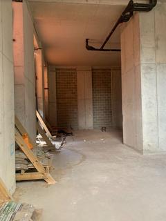 Property to rent - Banyan Court, London, E16