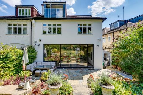 4 bedroom semi-detached house for sale - Cholmeley Crescent, Highgate Village, London, N6