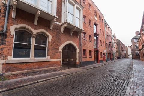 1 bedroom in a flat share to rent - Pacific Court, 39 High Street, Hull