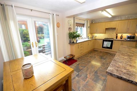 4 bedroom detached house for sale, L'Arbre Crescent, Whickham