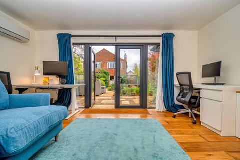 248 Kidmore Road, Caversham, Reading, RG4 7NE