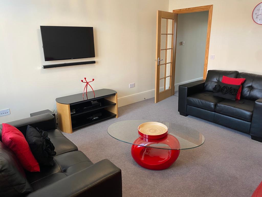The Carriages, Inverurie, AB51 2 bed townhouse £895 pcm (£207 pw)