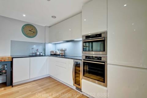 1 bedroom flat for sale, Wandsworth Road, Nine Elms