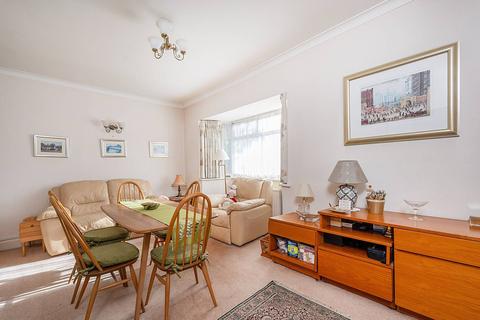 10 Vallis Way, London, W13 0DD